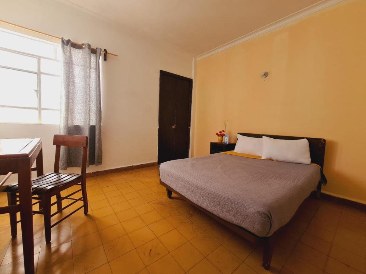 Granaditas Hotel *
