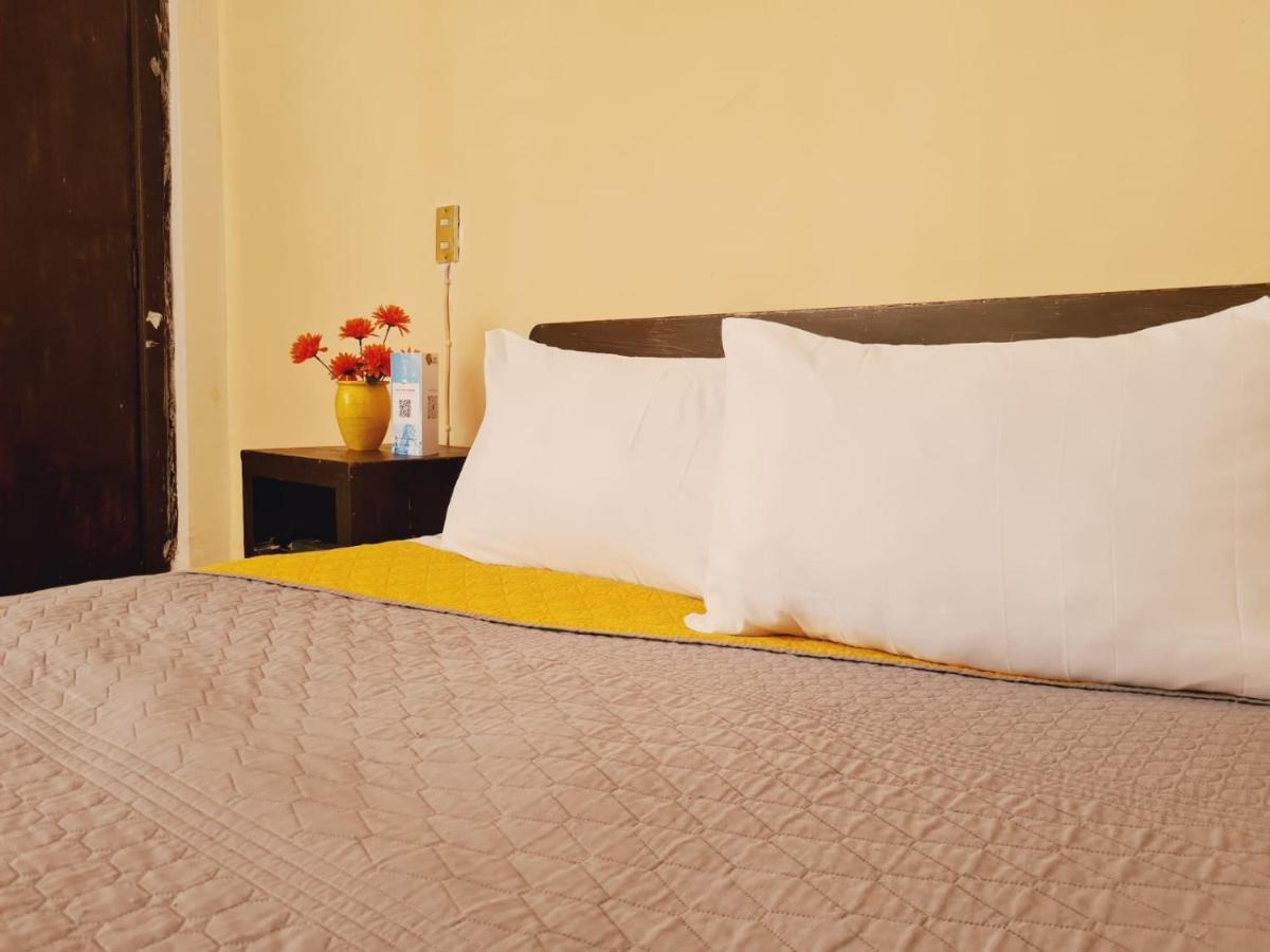 Granaditas Hotel *